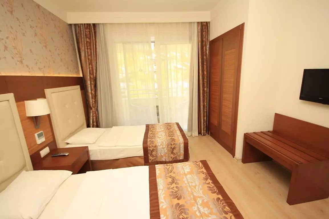 تورونک ریزورت مارماریس